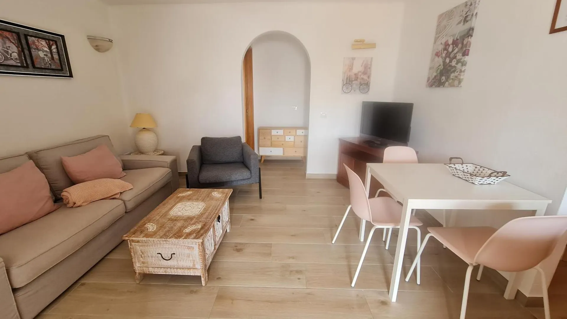 Casas Del Sol Candesa Playa Blanca  Spain
